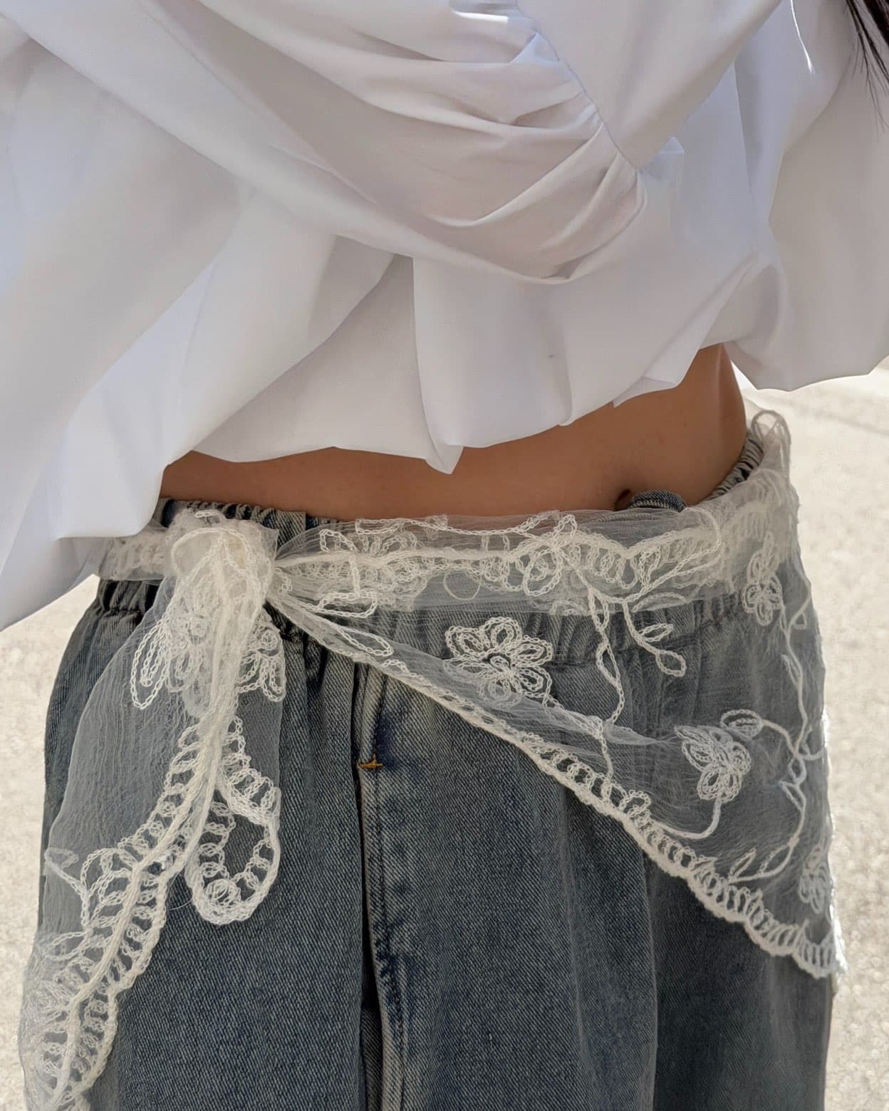 FOULARD EN DENTELLE 