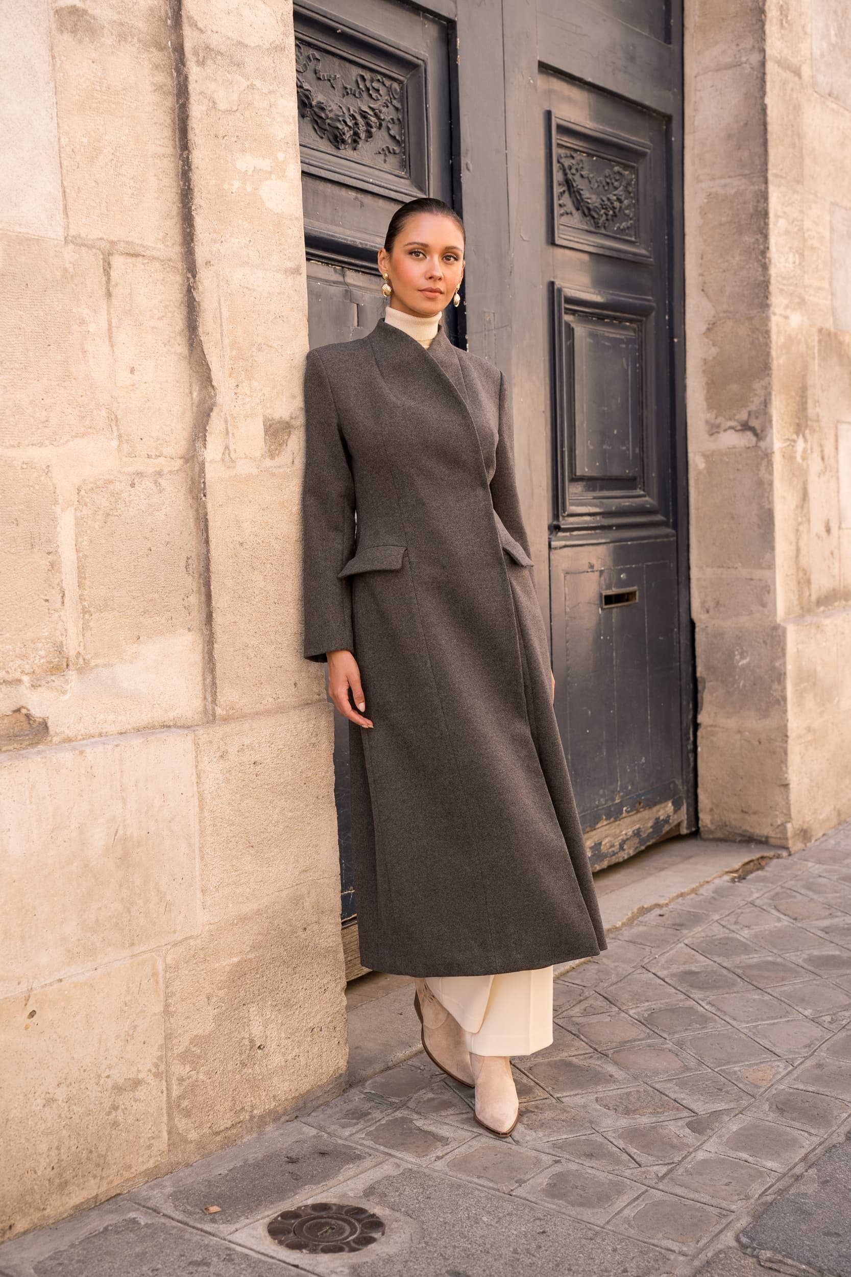  MANTEAU LONG CINTRÉ À COL CROISÉ