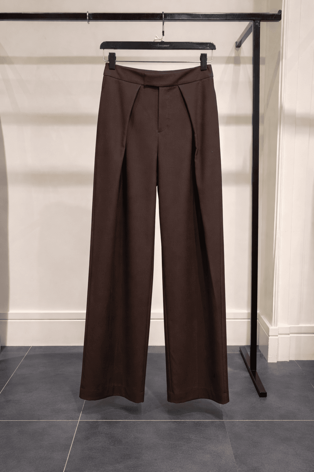 PANTALON WIDE LEG A PLI 