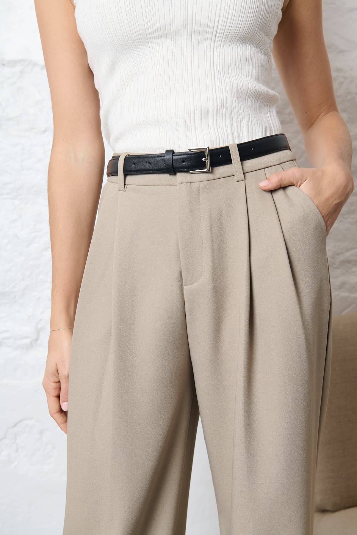 PANTALON COUPE DROITE