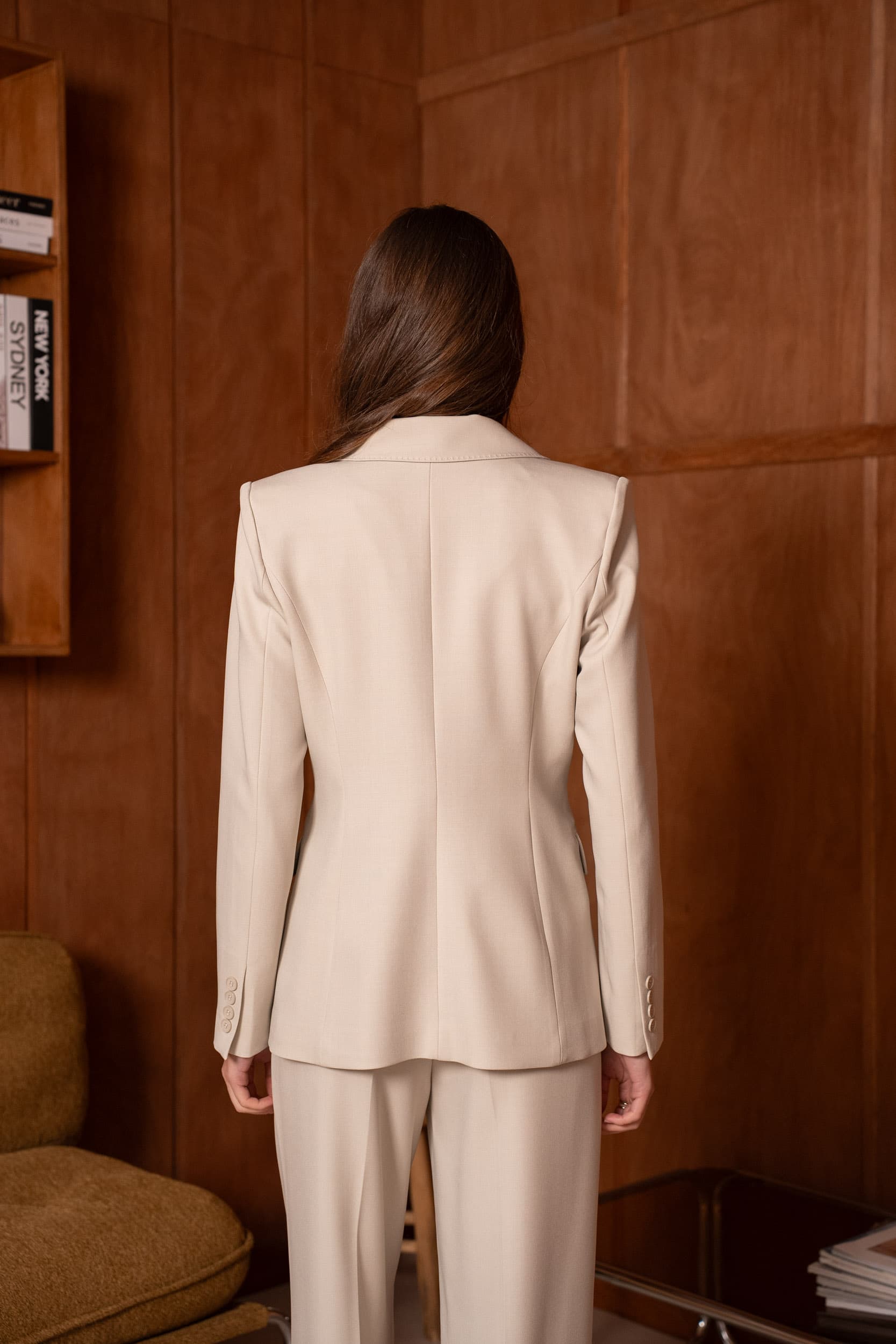BLAZER CINTRÉ COUTURES PIQUÉES 