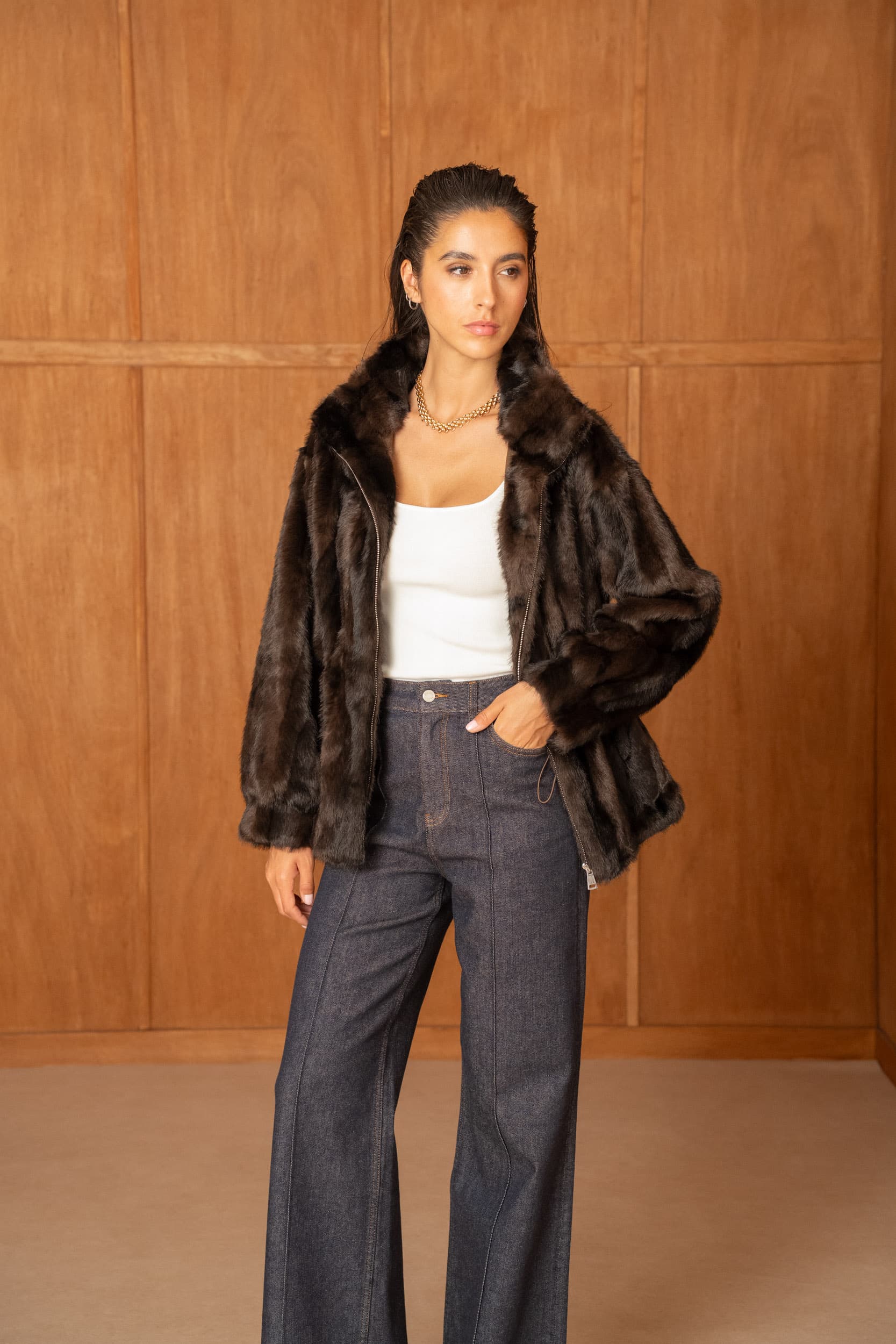 Veste en fausse fourrure effet vison zippée marron