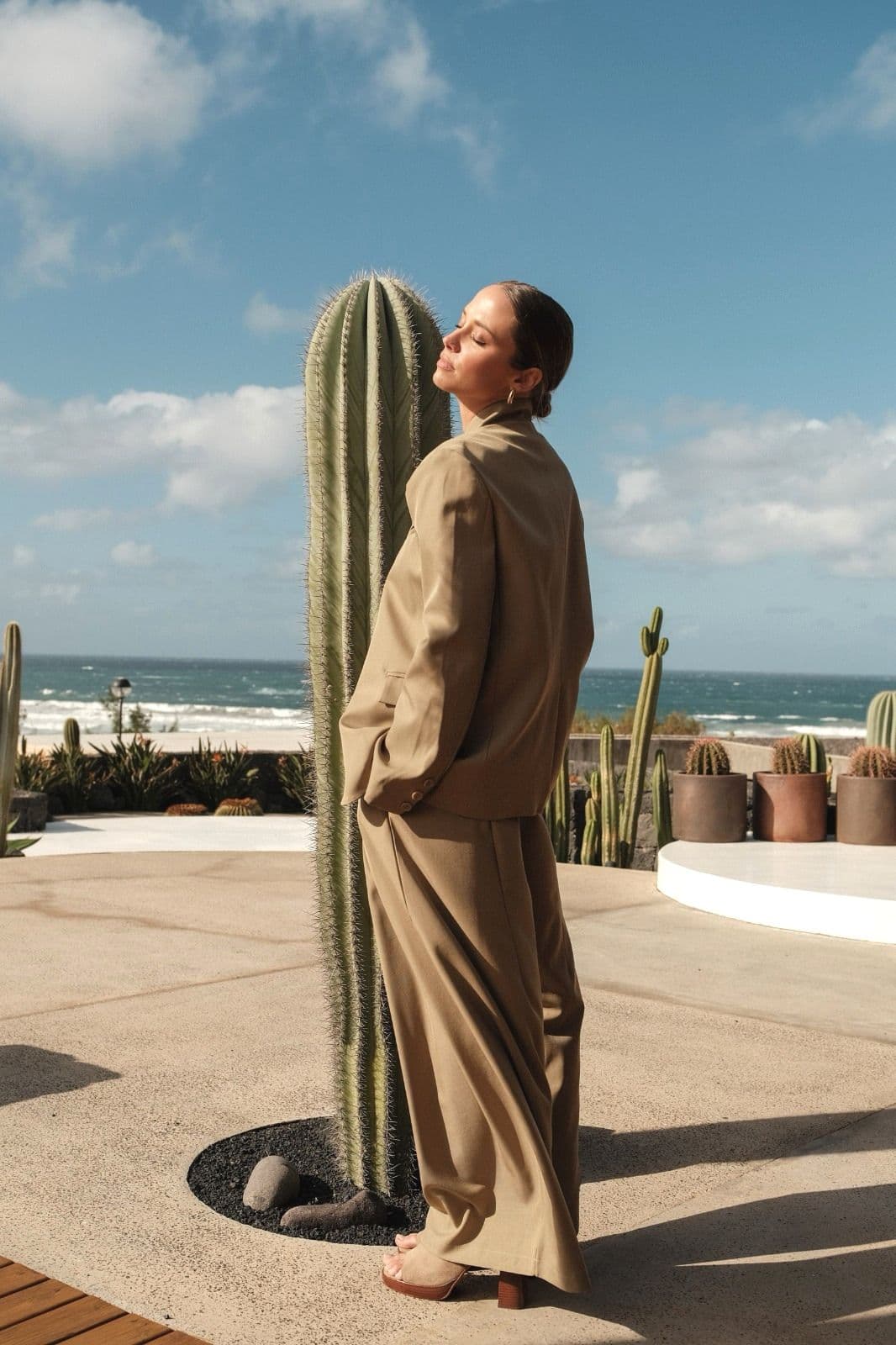 PANTALON WIDE LEG A PLIS KAKI