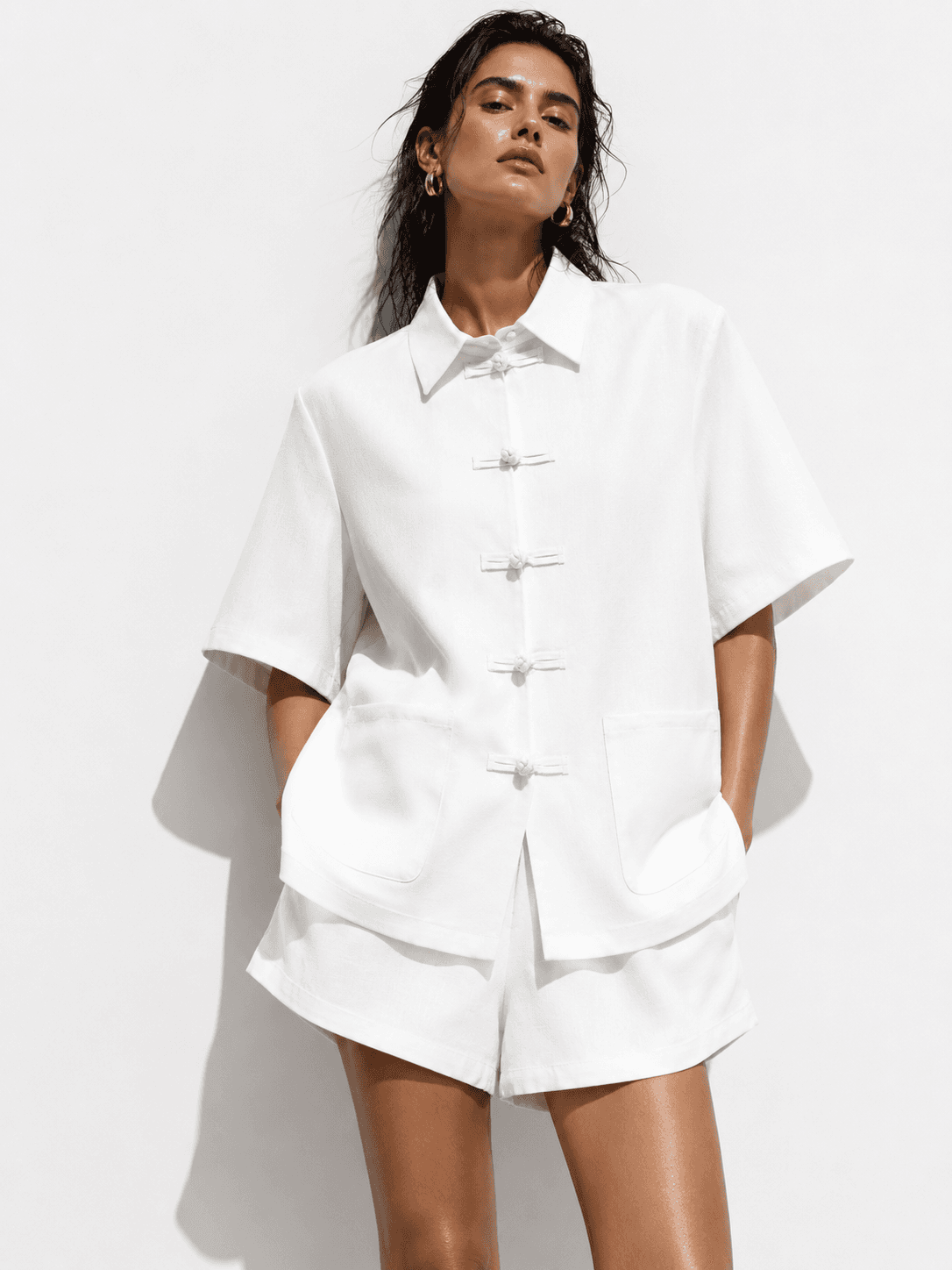 CHEMISE LIN OVERSIZE À BRANDEBOURGS 