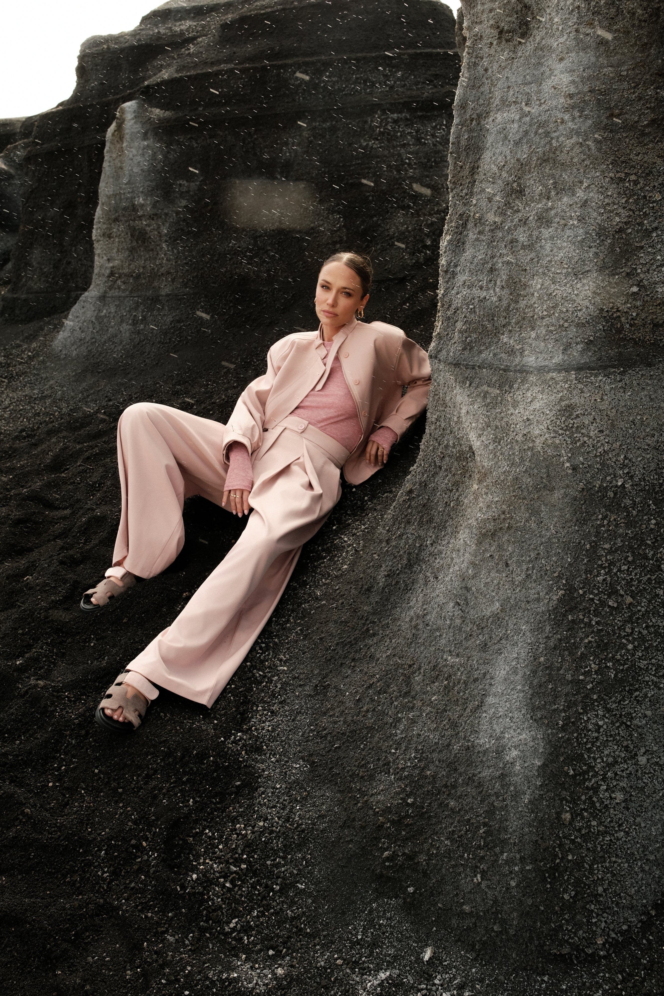 PANTALON WIDE LEG A PLIS ROSE