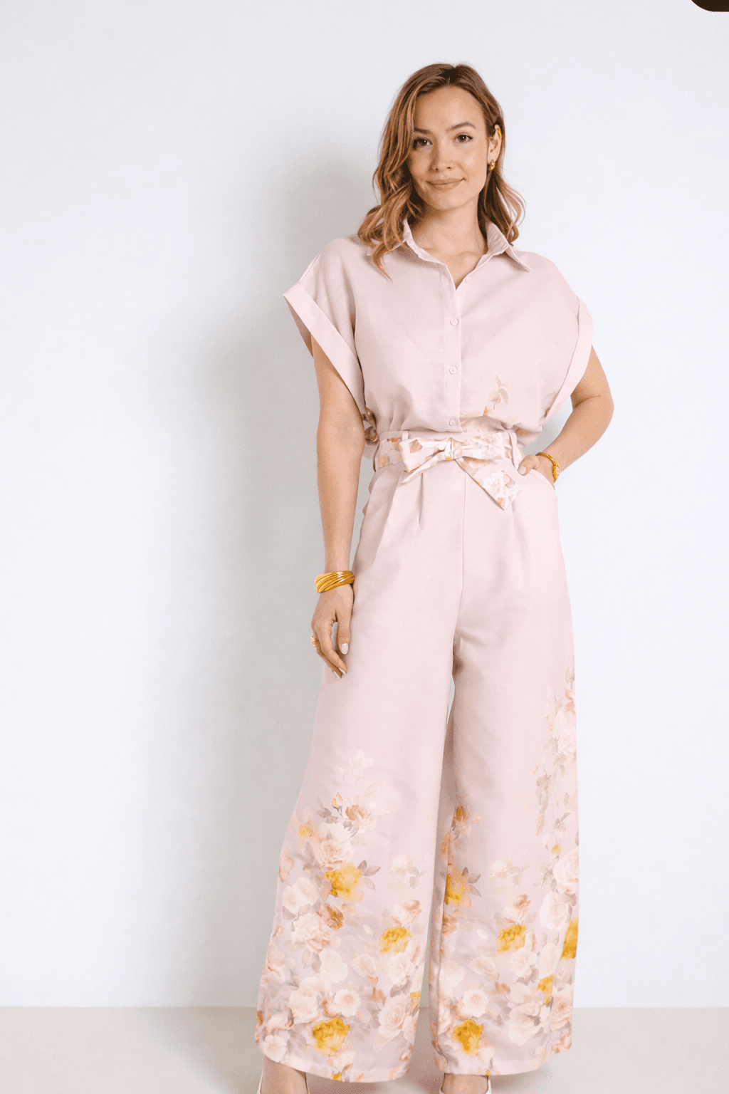 PANTALON FLEURI CEINTURÉ 