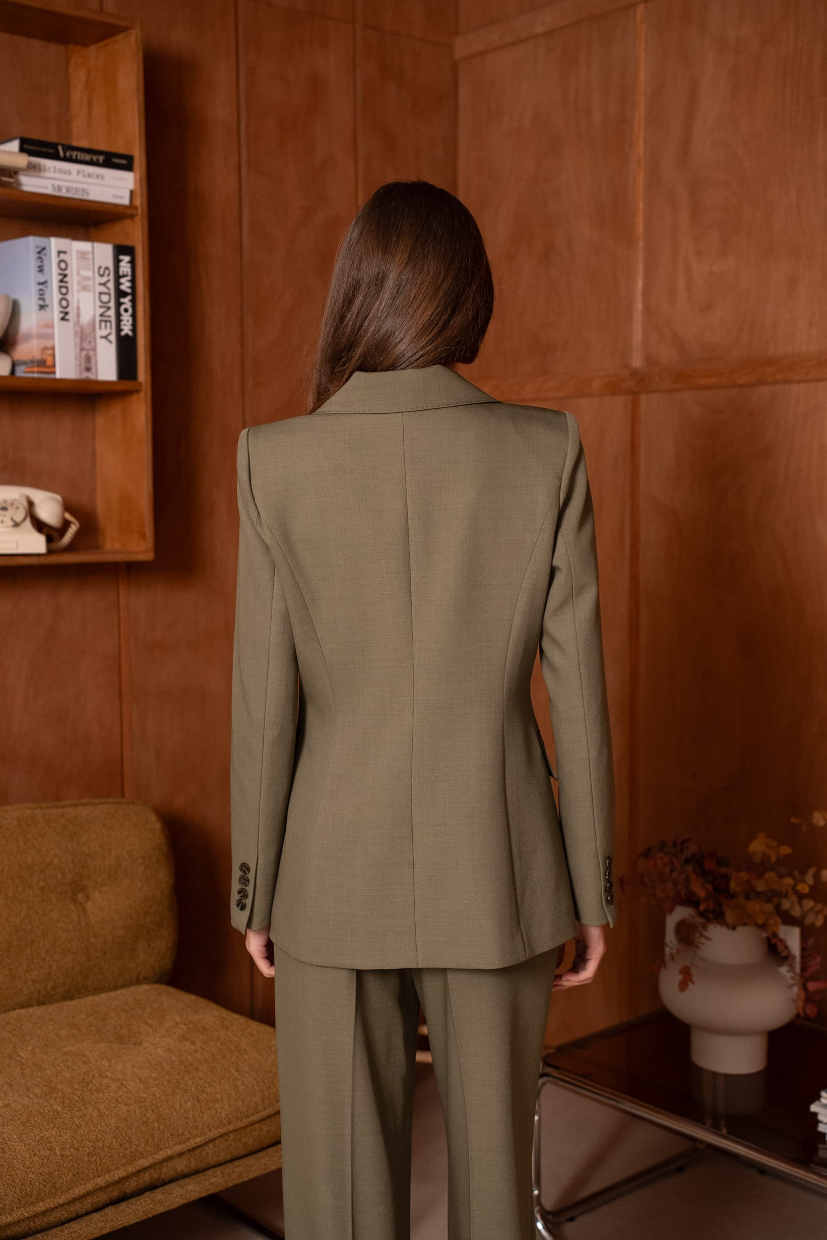 BLAZER CINTRÉ COUTURES PIQUÉES 