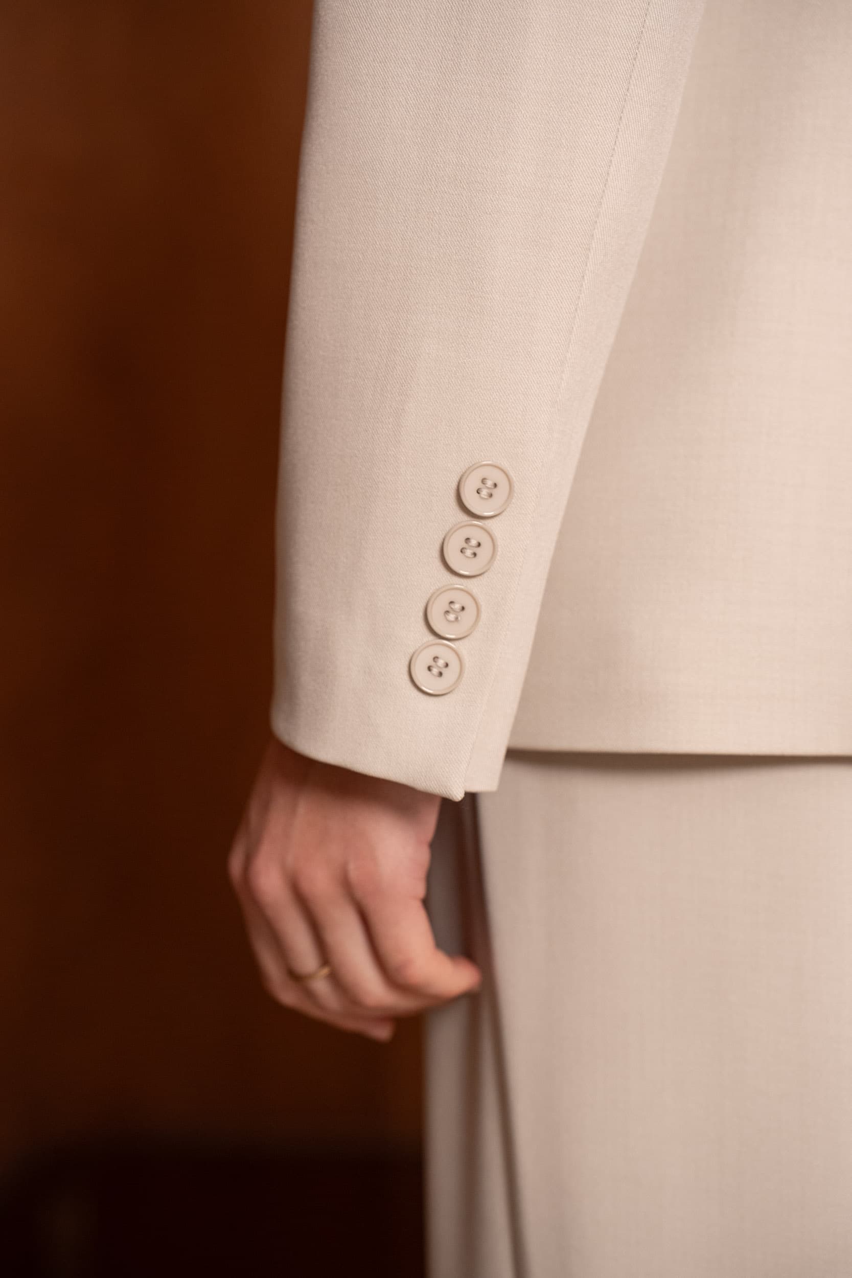 BLAZER CINTRÉ COUTURES PIQUÉES 